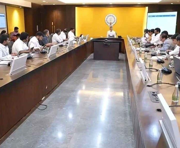 10 ఐటీ సంస్థలకు పచ్చజెండా