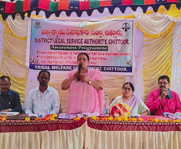 ఆదివాసుల హక్కులు పరిరక్షించాలి
