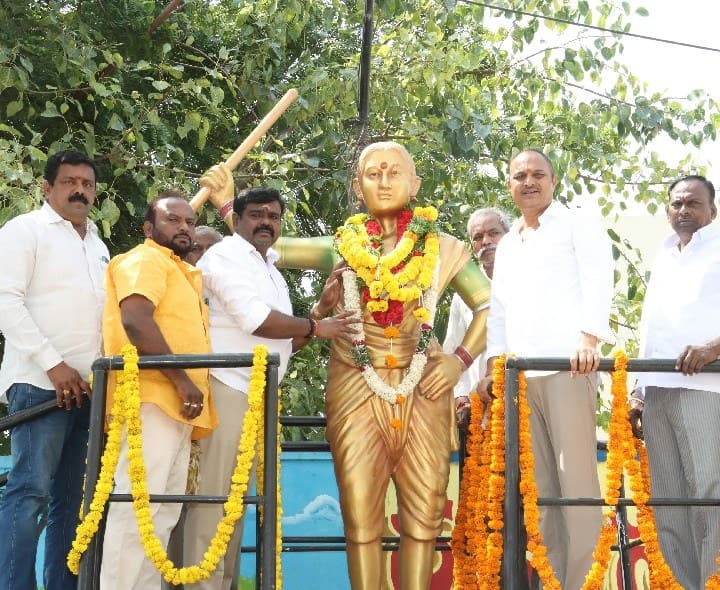 చాకలి ఐలమ్మకు ఎమ్మెల్యే బండారి లక్ష్మారెడ్డి ఘన నివాళి - Udayam