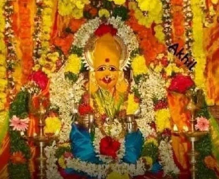 కాకతీయుల వైభవానికి ప్రతీక.. మంథని మహాలక్ష్మి
