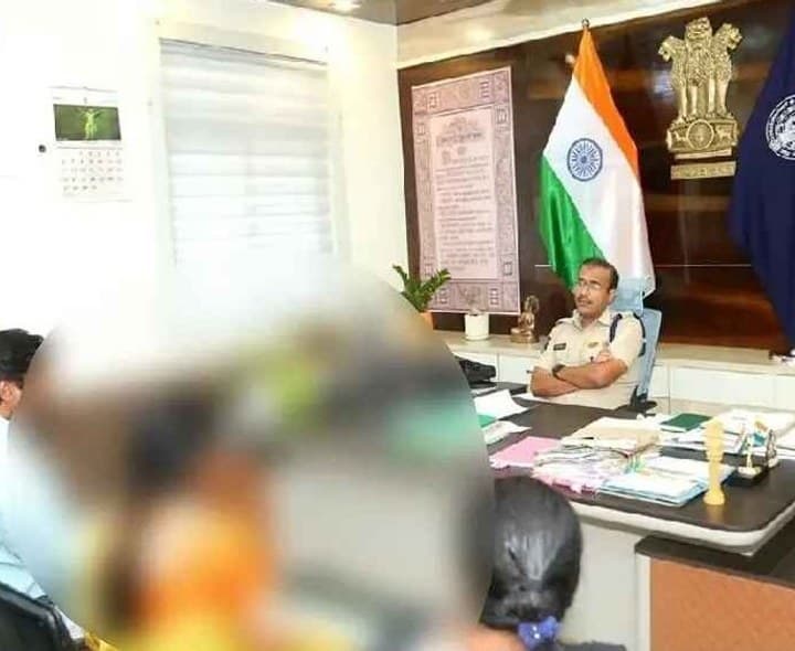 లైంగిక వేధింపుల అధికారిపై ఎస్పీకి బాధితురాలి ఫిర్యాదు - Udayam
