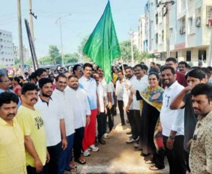 సామాజిక ఉద్యమంగా స్వచ్చతా హీ సేవా నిర్వహించాలి - Udayam