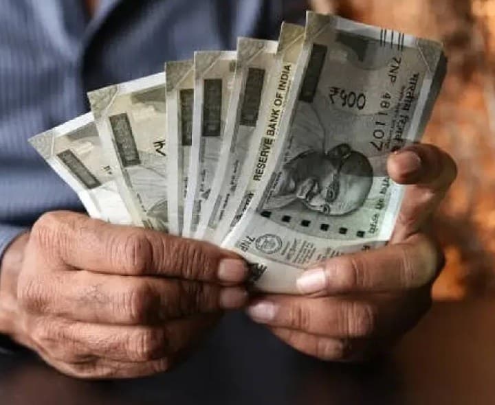 పదవీకాలం ముగిసినా చెల్లింపులు నిల్
