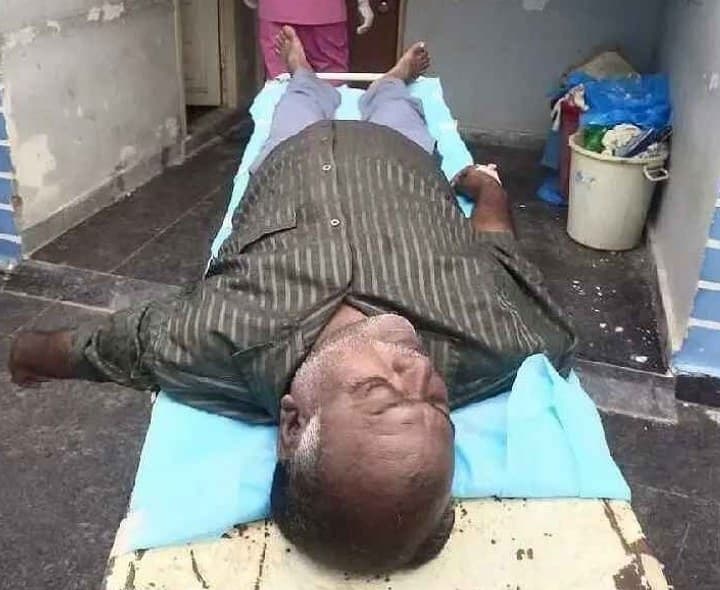 కరెంట్ షాక్తో కోళ్ల ఫారం యజమాని మృతి - Udayam