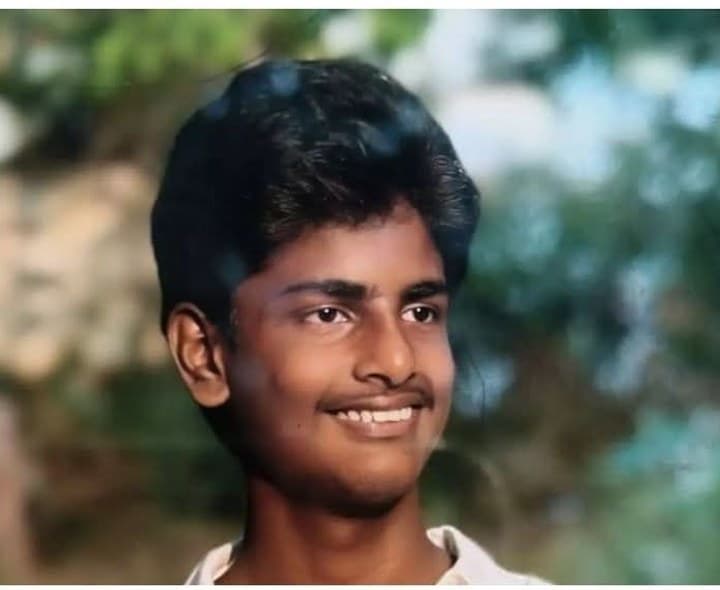 వాగులో గల్లంతైన యువకుడి మృతదేహం లభ్యం - Udayam