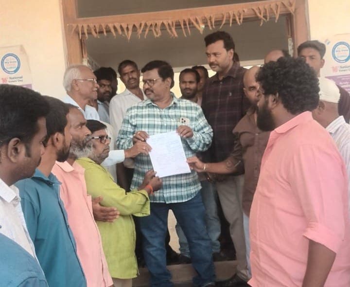 హిందూ శ్మశాన వాటిక స్థలం కోసం VHP ఆందోళన - Udayam