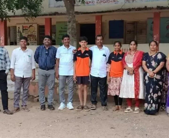 రాష్ట్ర స్థాయి పోటీలకు మామిడిపల్లి విద్యార్థులు - Udayam