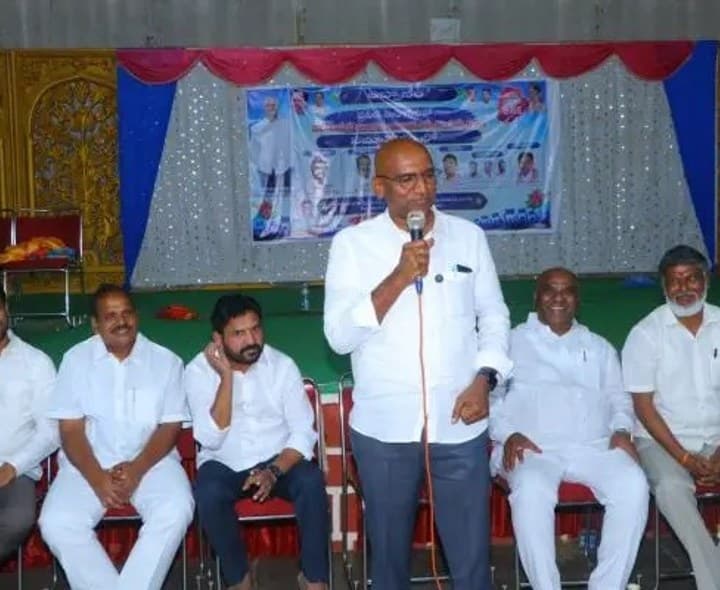 ప్రజా సమస్యల గాలికి వదిలిన  రాష్ట్ర ప్రభుత్వం ఆర్ఎస్ ప్రవీణ్ కుమార్ - Udayam
