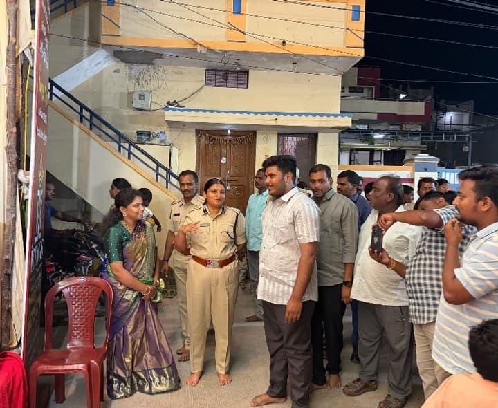 వినాయక మండపాల్లో భద్రతా ఏర్పాట్ల పరిశీలన - Udayam