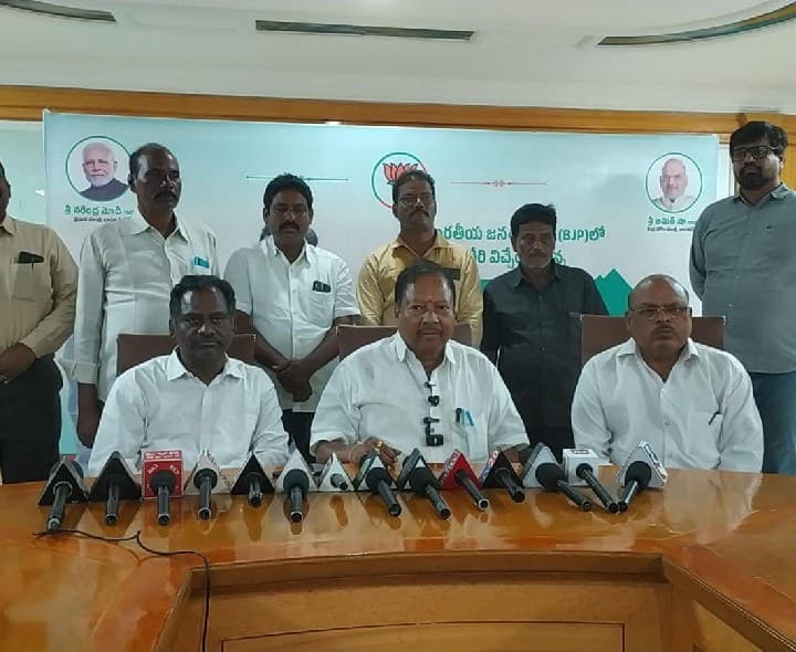 బీజేపీ బలోపేతానికి కృషి చేస్తా - Udayam