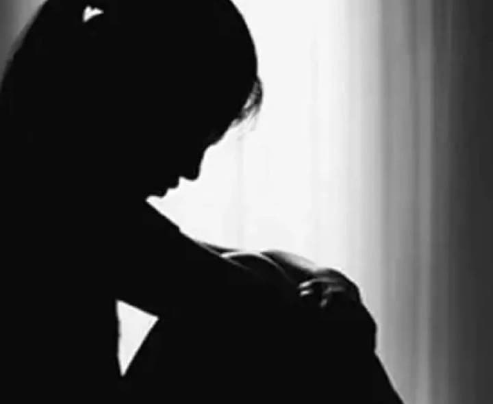 అమ్మాయిలు.. ఇన్‌స్టాలో జర జాగ్రత - Udayam