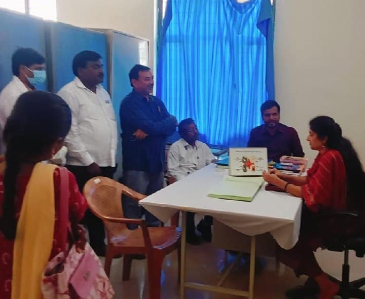 ICTC సెంటర్లను తనిఖీ చేసిన TGSACS జాయింట్ డైరెక్టర్