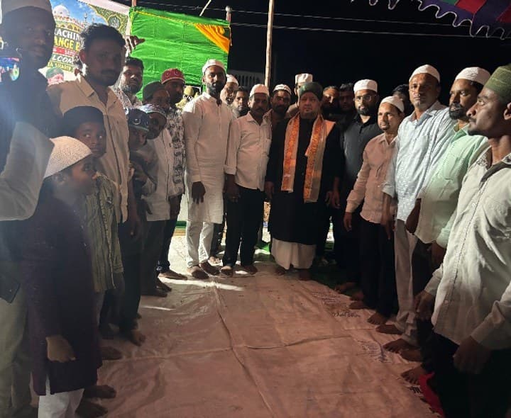 నూతన ఈద్గా నిర్మాణానికి భూమి పూజ - Udayam