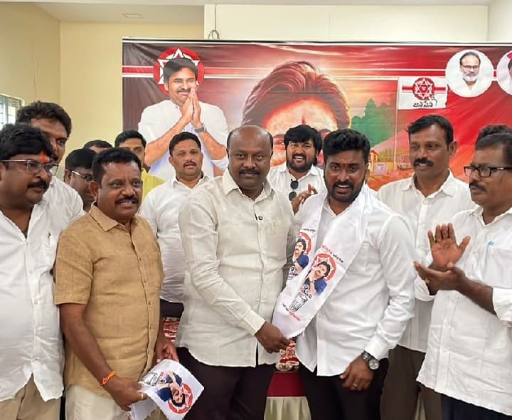 జీవీఎంసీ 77వ వార్డ్ వైసీపీ నాయకులు జనసేన లొ చేరిక - Udayam