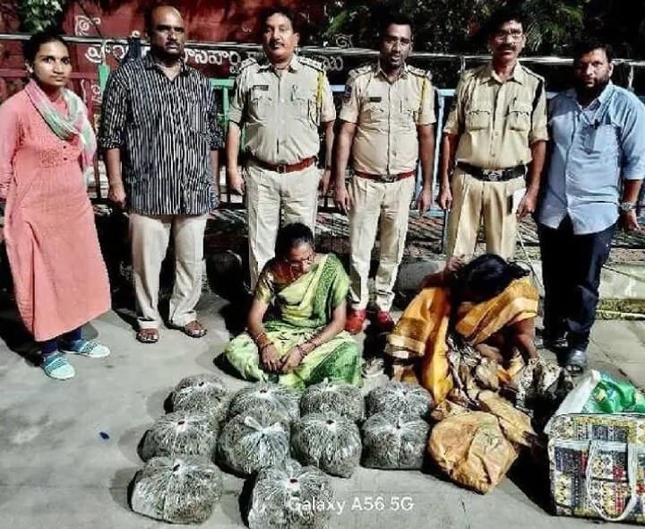 భారీగా గంజాయి పట్టివేత.. ముగ్గురి అరెస్ట్