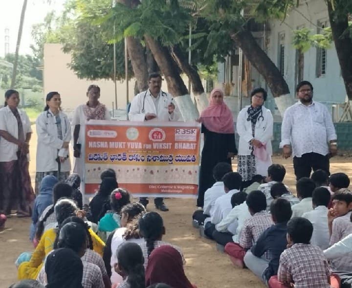 మత్తు పదార్థాలకు దూరంగా ఉండాలి - Udayam