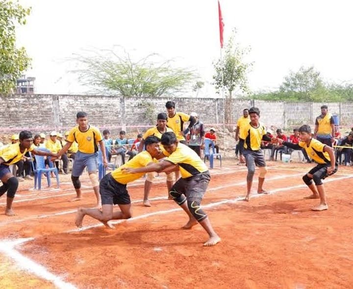 జిల్లాలో 16, 17 తేదీల్లో క్రీడాకారుల ఎంపిక - Udayam