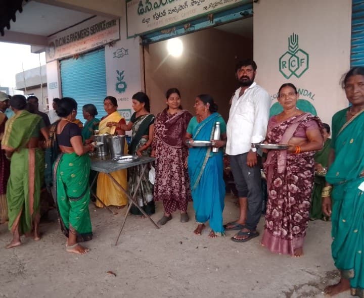 సింగిల్ యూజ్ ప్లాస్టిక్‌ను పక్కన పెట్టిన గొల్లమడ గ్రామం - Udayam