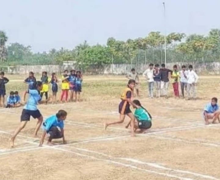 రేపు జూనియర్స్‌ బాలబాలికల ఖోఖో పోటీలకు ఎంపికలు - Udayam