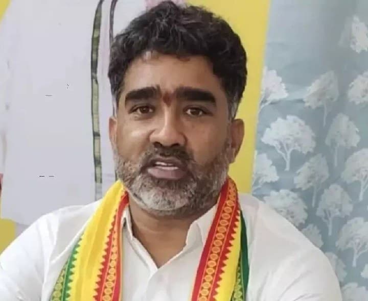 ఉత్సవాలను ప్రశాంతంగా జరుపుకోండి: MLA శంకర్ - Udayam