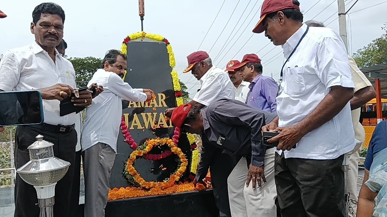 ఘనంగా కార్గిల్ విజయ్ దివస్ ర్యాలీ అమరవీరులకు మాజీ సైనికుల సంఘం ఘన నివాళి