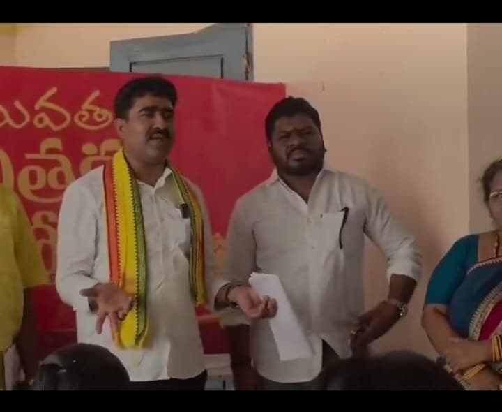 ఉద్యోగాల కల్పనలో అవకతవకలు ఉండవు: ఎమ్మెల్యే - Udayam