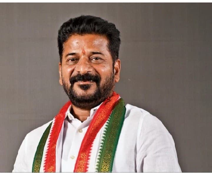 ఆర్యవైశ్య భవన నిర్మాణానికి భూమిపూజ చేసిన సీఎం