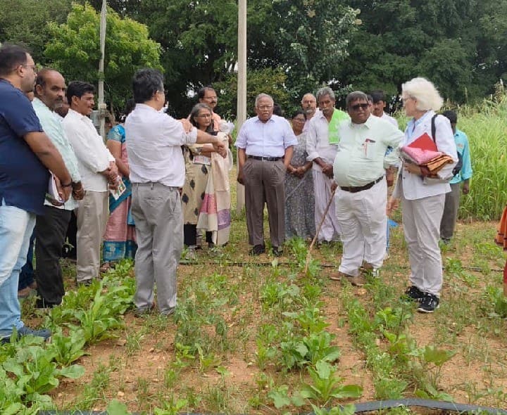 ప్రకృతి వ్యవసాయ క్షేత్రాలను సందర్శించిన జర్మనీ KFW బృందం