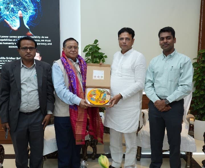 తెలంగాణ సిలికాన్ ఫోటోనిక్స్ మిషన్‌పై చర్చ - Udayam