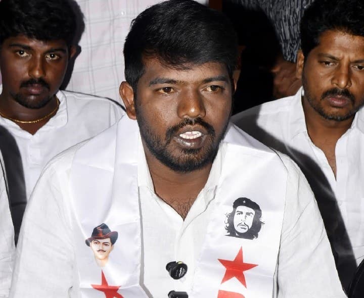 బీసీ సంక్షేమ శాఖ డీడీపై విచారణ జరపాలి - Udayam