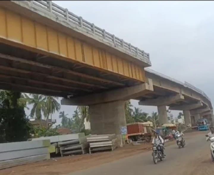 ఉండి రైల్వే గేటు పునఃప్రారంభం - Udayam