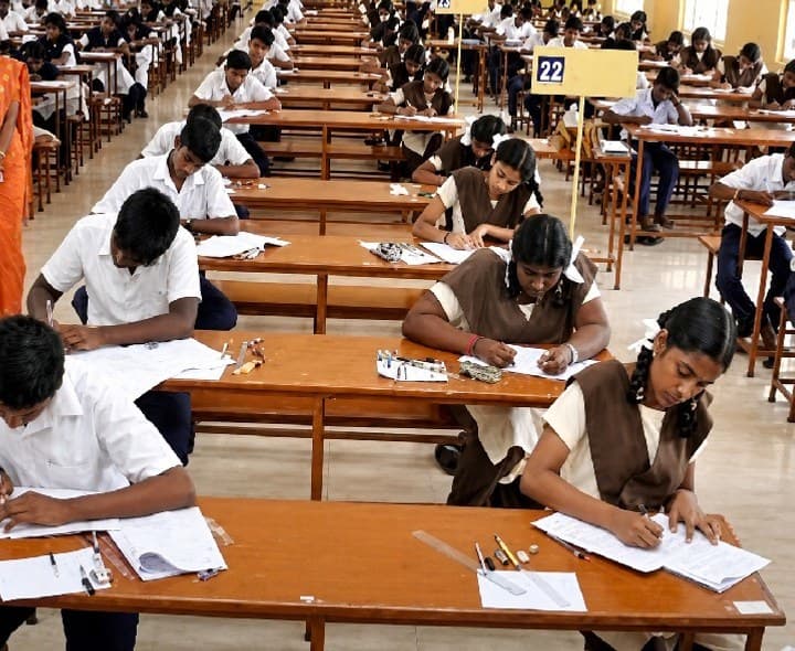నవోదయ పరీక్షకు నేడే చివరి రోజు