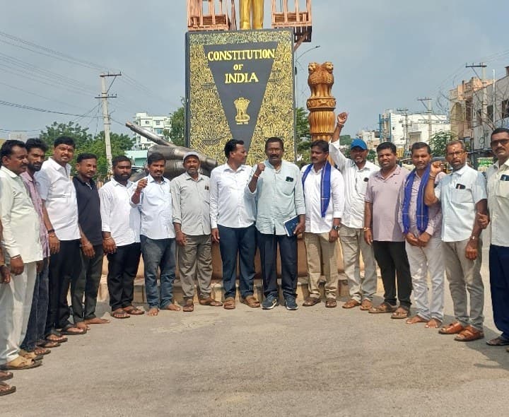 ధర్మపురిలో ఘనంగా అంబేద్కర్ నామస్మరణ - Udayam