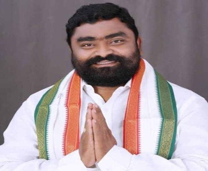 కాంగ్రెస్ నేతకు SIT నోటీసులు జారీ