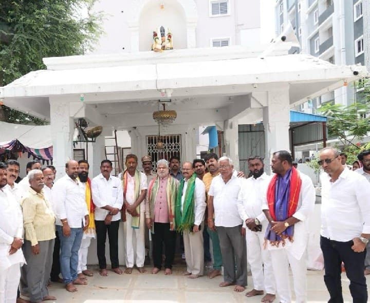 నెక్నెంపూర్ బోనాల ఉత్సవాల్లో స్పీకర్ గడ్డం ప్రసాద్ కుమార్