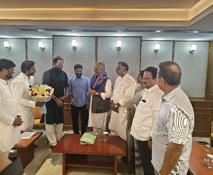 ఇండియా బ్లాక్ ఎంపీలతో కలిసి నిరసన యాత్రలో నాగర్‌కర్నూల్ ఎంపీ