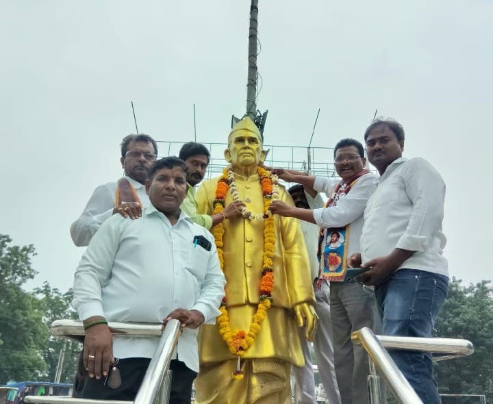 కొండా లక్ష్మణ్ బాపూజీ కోరిన సమాజ నిర్మాణం కోసం పోరాడుదాం - Udayam