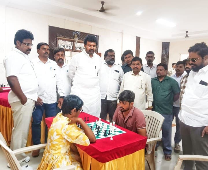 మహబూబ్‌నగర్‌లో చెస్ పోటీలు
