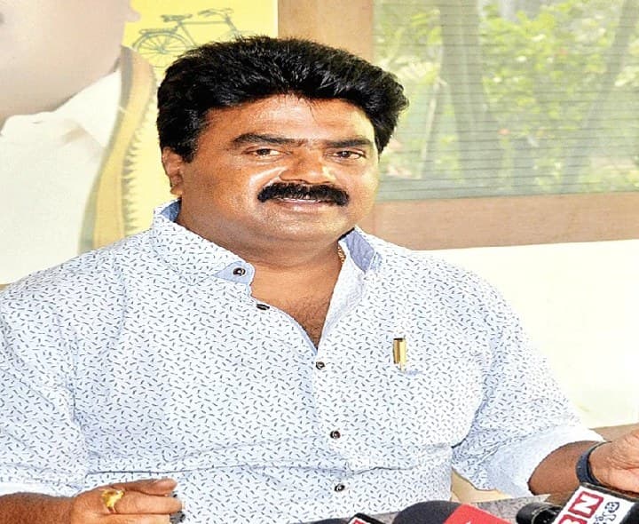శ్రీకాకుళం జిల్లాలో 5 కరువు మండలాలు - Udayam