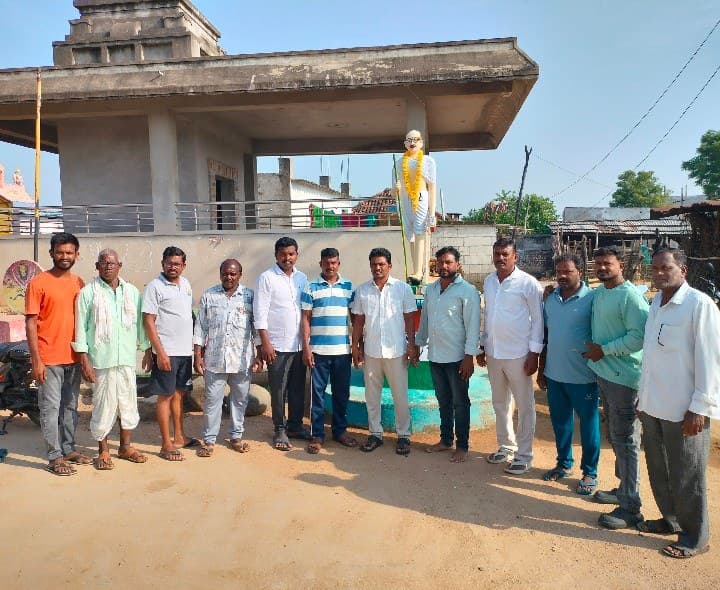 గోవిందు పల్లి గ్రామంలో మహాత్మా గాంధీ 157 వ జయంతి వేడుకలు - Udayam
