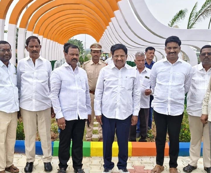 రూ. 1.50 కోట్లతో మినీ ట్యాంక్ బండ్ అభివృద్ధి: MLA - Udayam