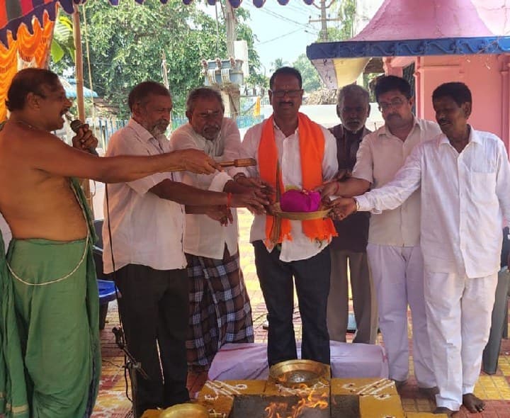 మోదీ జన్మదినం సందర్భంగా వినాయకునికి పూజలు - Udayam