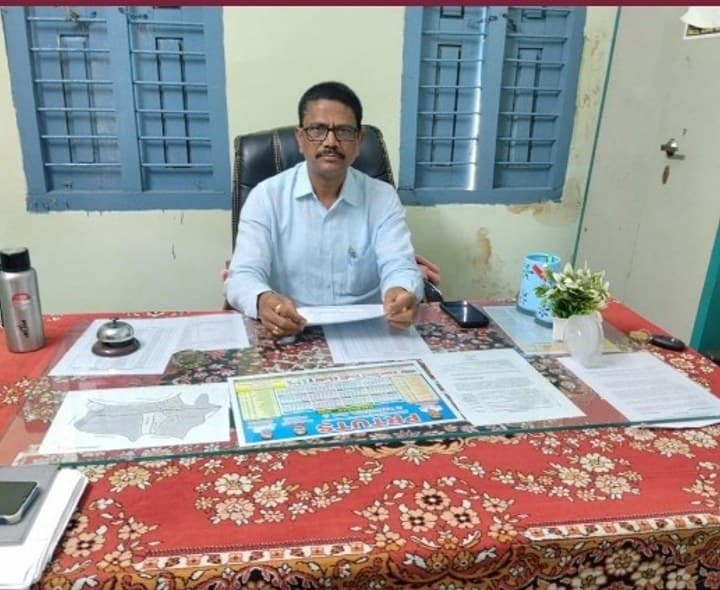 జన్నారం లో అడిషనల్ కలెక్టర్ సుడిగాలి పర్యటన - Udayam