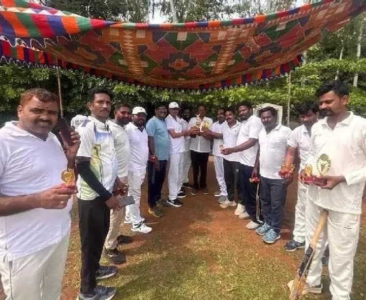 న్యాయవాదుల ఫ్రెండ్లీ క్రికెట్ మ్యాచ్