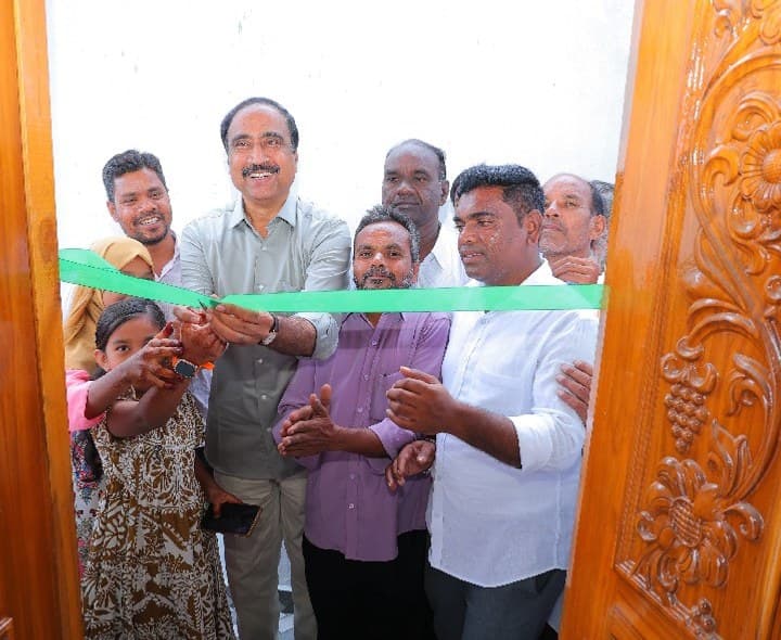 ఇందిరమ్మ ఇల్లు గృహప్రవేశానికి హాజరైనా జగిత్యాల ఎమ్మెల్యే
