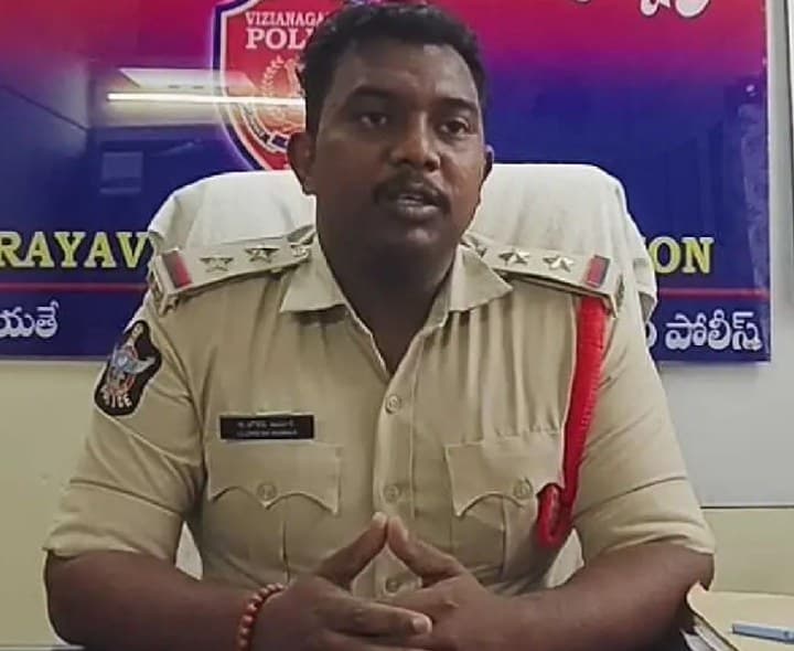 సరదాగా ఈతకి వెళ్లి విద్యార్థులు దుర్మరణం - Udayam