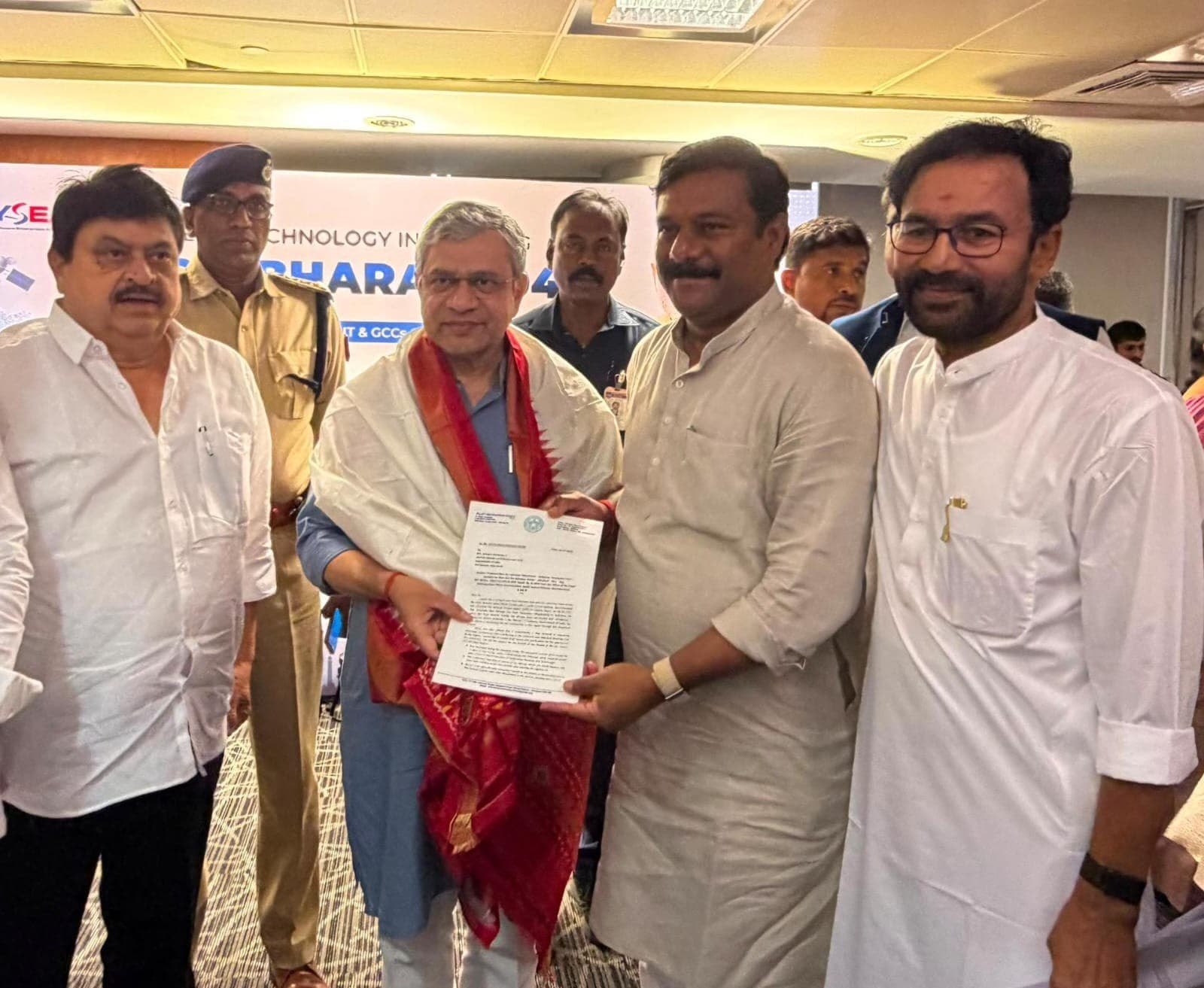 ఆర్మూర్–నిర్మల్–ఆదిలాబాద్ రైల్వే లైన్ పూర్తి చేయాలి