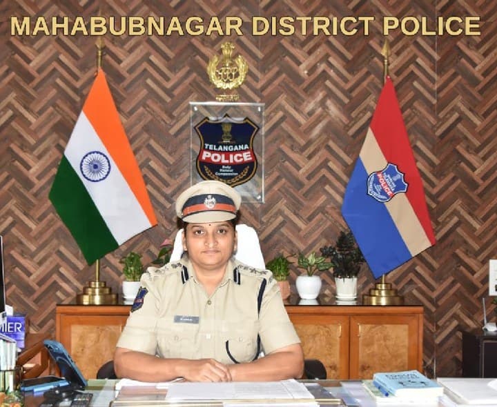 వినాయక మండపాలకు అనుమతి తప్పనిసరి.. డీజేలకు నో పర్మిషన్: ఎస్పీ జానకి - Udayam