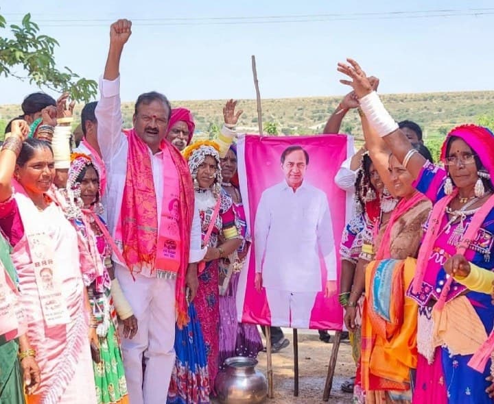 తండాల రుపురేఖలు మార్చిన వ్యక్తి కేసీఆర్ - Udayam