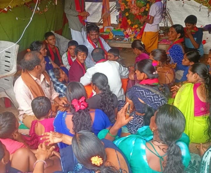 వర్జన్ తండాలో గణ నాథుడికి పూజలు - Udayam